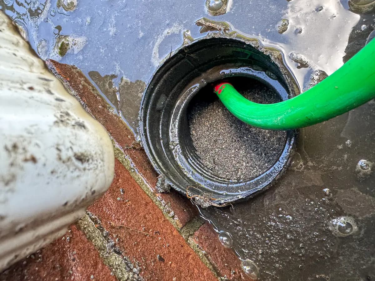 Extension full of shingle gravel